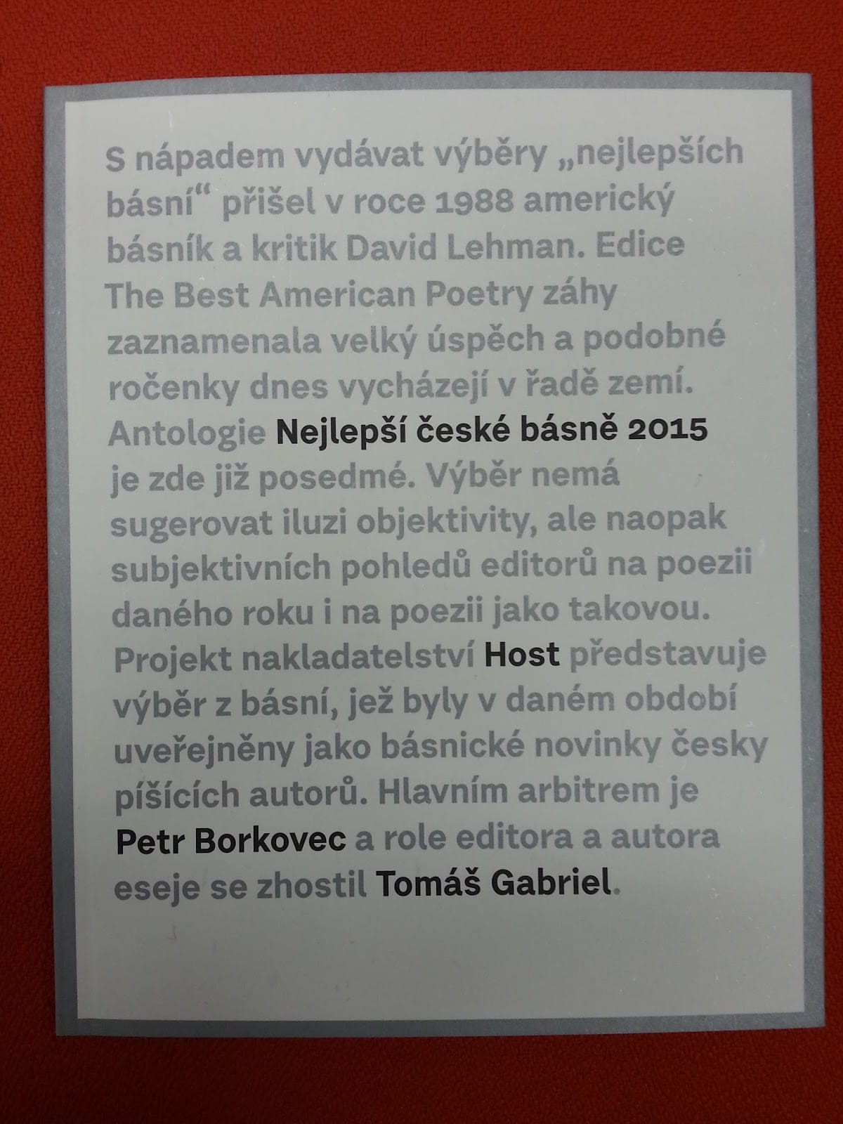 8 z 22 nejlepší básní roku 2015 — portrét